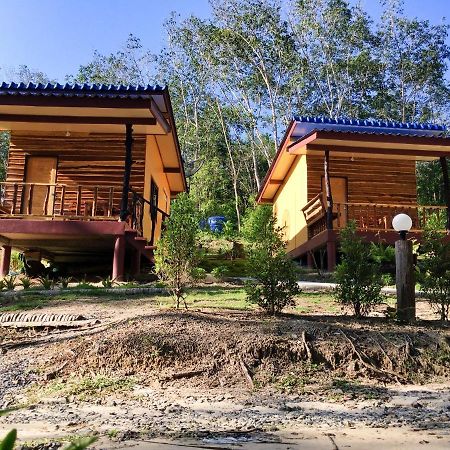 Baan Panseng Bungalow Ko Kut Kültér fotó