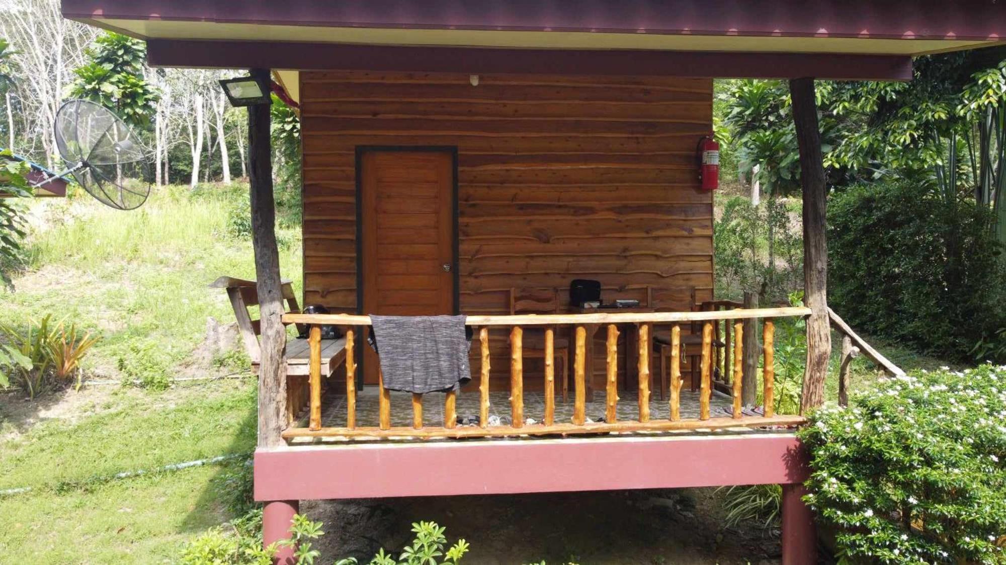 Baan Panseng Bungalow Ko Kut Kültér fotó