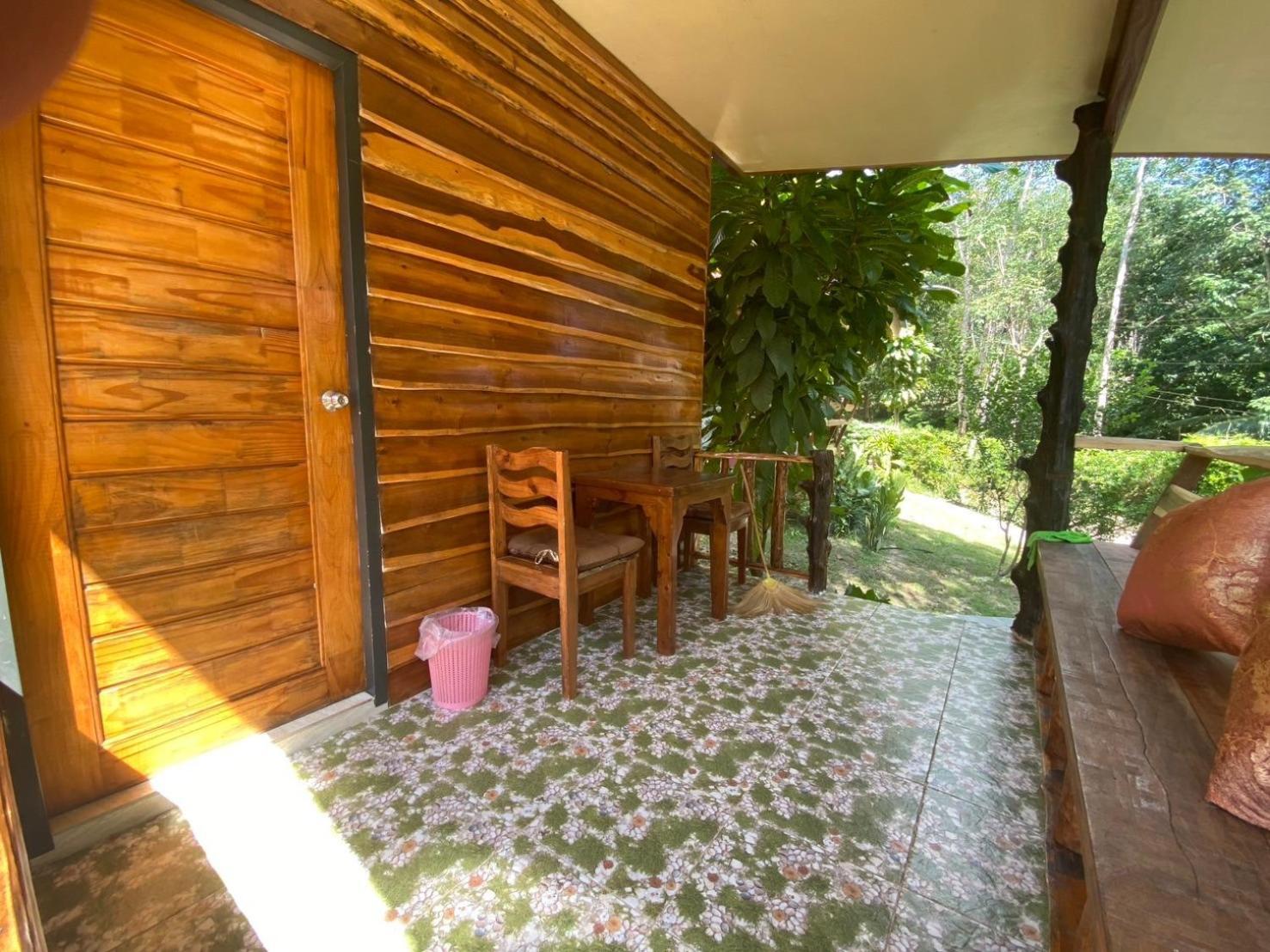 Baan Panseng Bungalow Ko Kut Kültér fotó