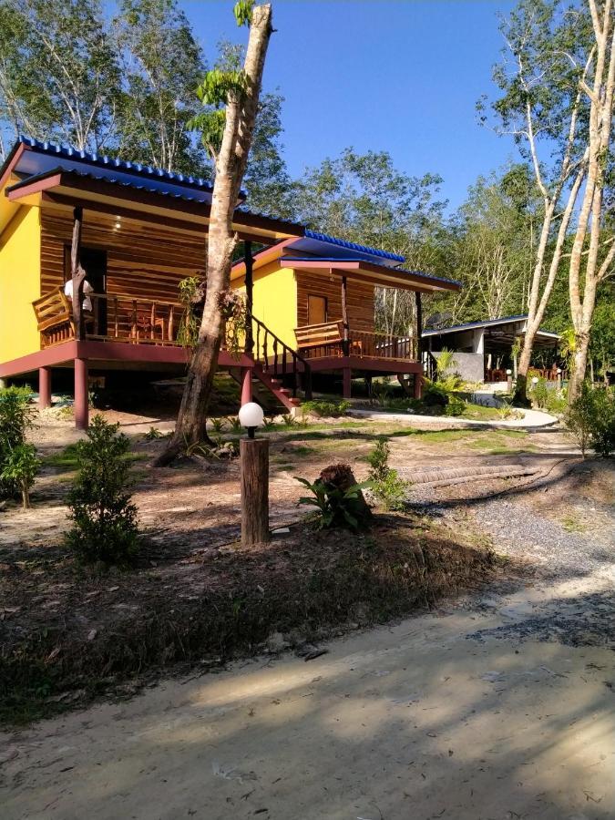 Baan Panseng Bungalow Ko Kut Kültér fotó